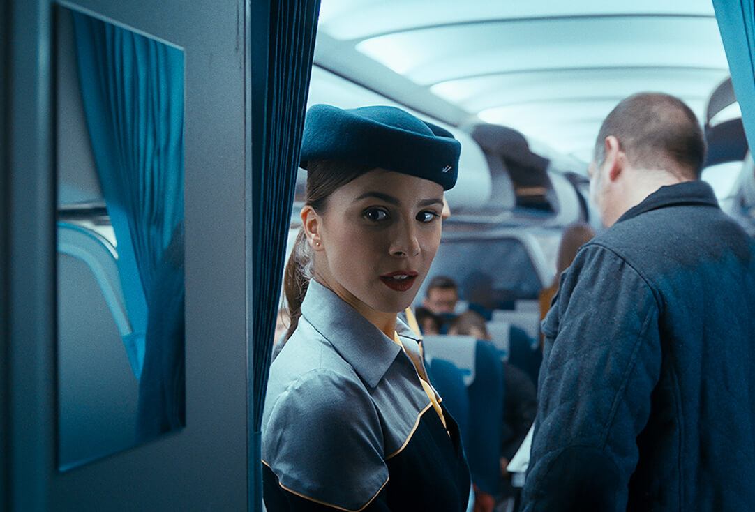 Aylin Tezel as Gökce